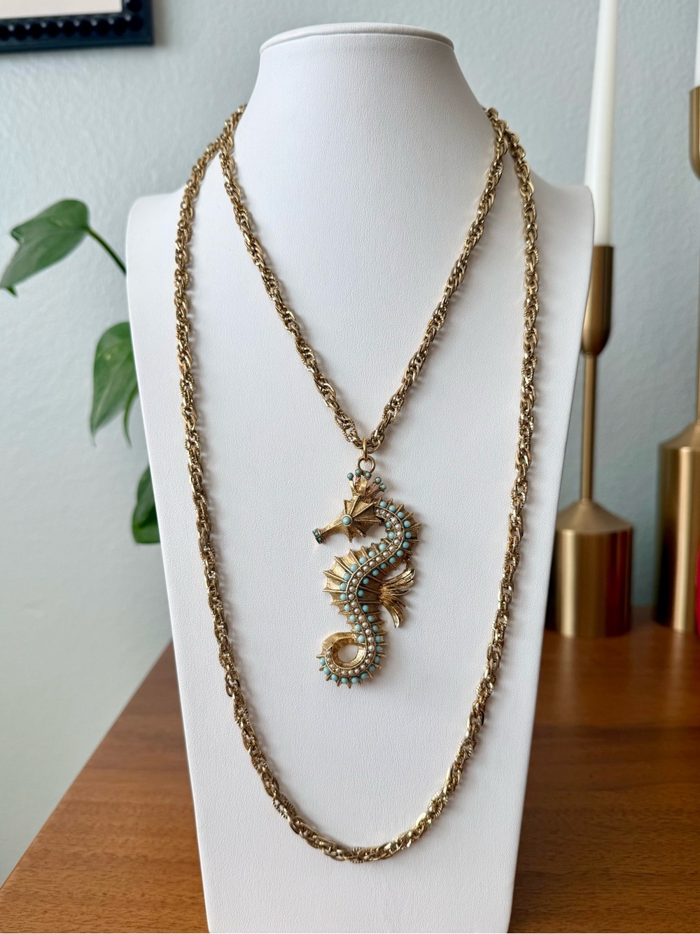 Vintage Hattie Carnegie Seahorse Goldtone Pendant Necklace Turquoise Blue Pearl
